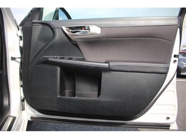 TOYOTA LEXUS CT200H 2021 Image 31