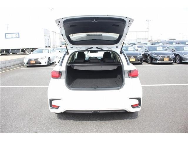 TOYOTA LEXUS CT200H 2021 Image 31