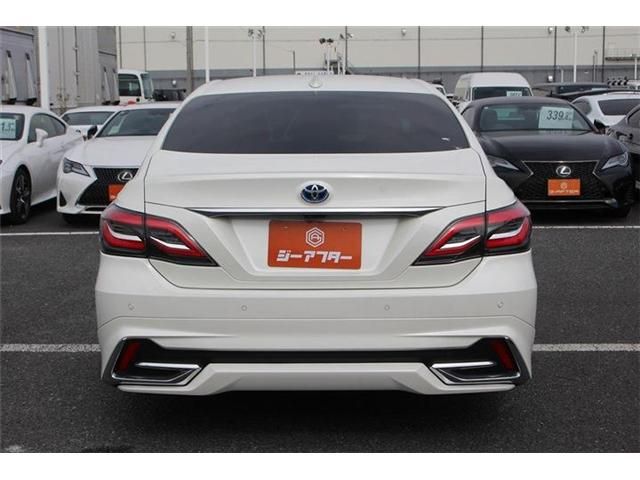 TOYOTA CROWN SEDAN HYBRID 2019 Image 31