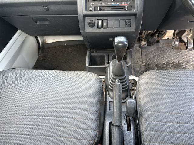 SUBARU SAMBAR TRUCK 4WD 2017 Image 31