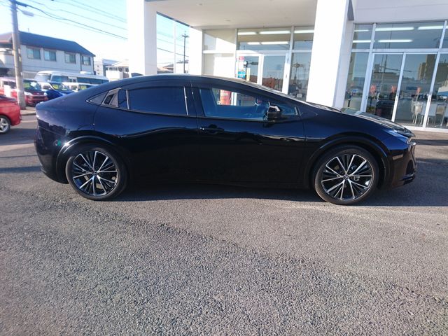 TOYOTA PRIUS 2025 Image 31