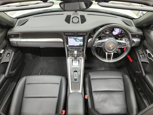 PORSCHE 911 OPEN 2016 Image 31