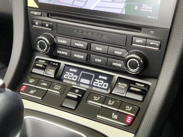 PORSCHE 911 OPEN 2016 Image 31