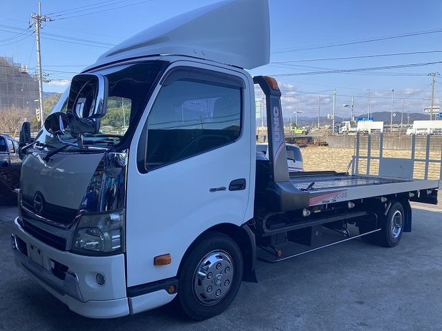 HINO DUTRO 2014 Image 31