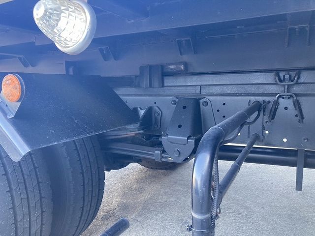 HINO DUTRO 2014 Image 31