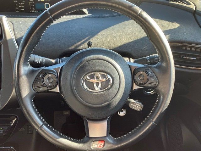 TOYOTA PRIUS PHV 2019 Image 31