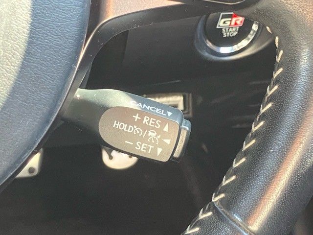 TOYOTA PRIUS PHV 2019 Image 31