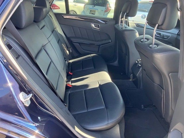 MERCEDES BENZ E CLAS 2012 Image 31