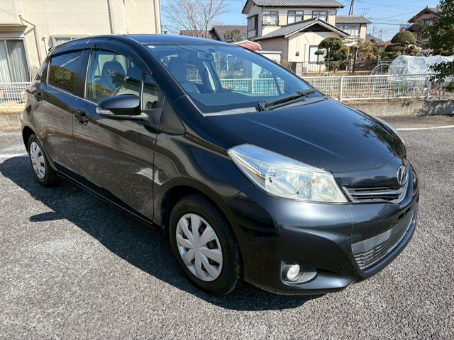 TOYOTA VITZ 2011 Image 31