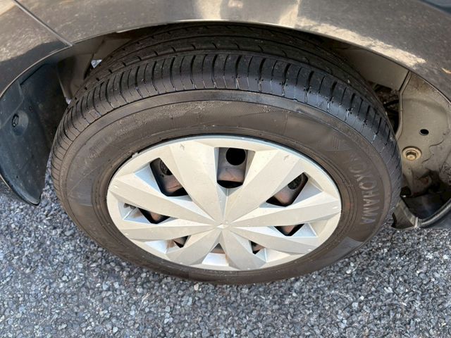 TOYOTA VITZ 2011 Image 31