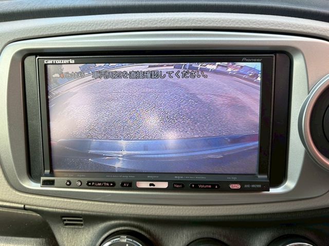 TOYOTA VITZ 2011 Image 31