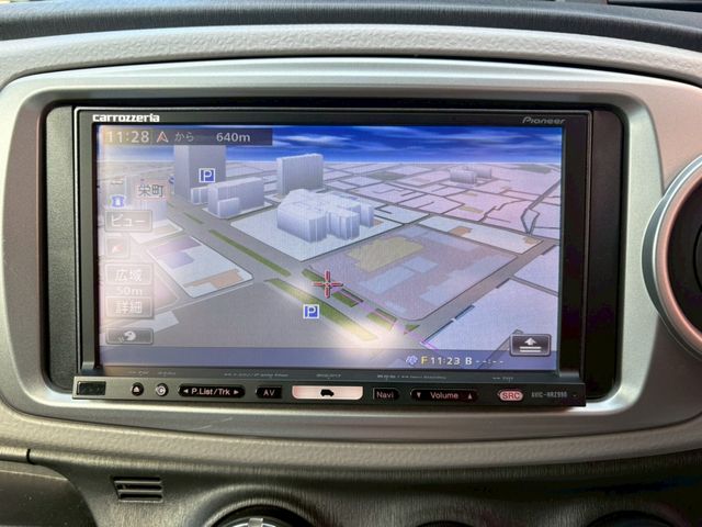 TOYOTA VITZ 2011 Image 31