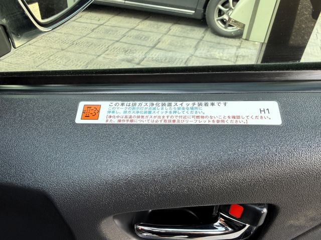 TOYOTA HIACE VAN 2WD 2020 Image 31