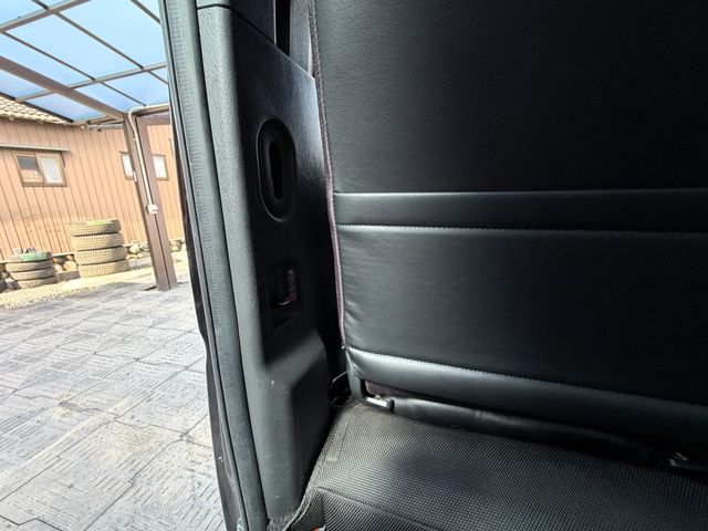 TOYOTA HIACE VAN 2WD 2020 Image 31