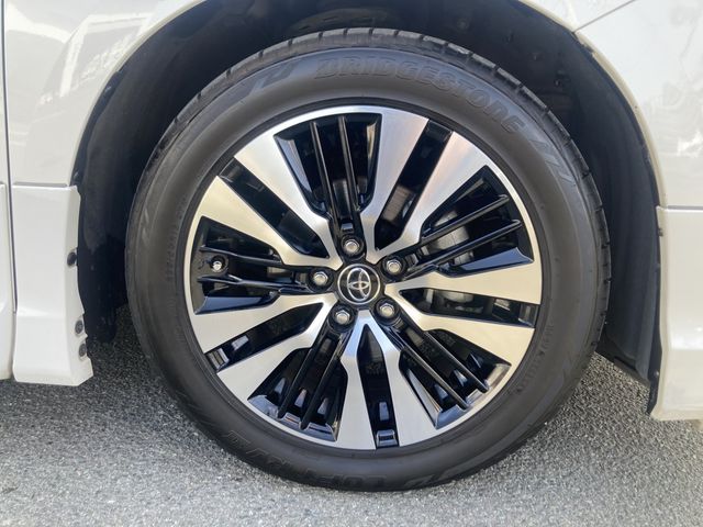 TOYOTA VELLFIRE 2018 Image 31