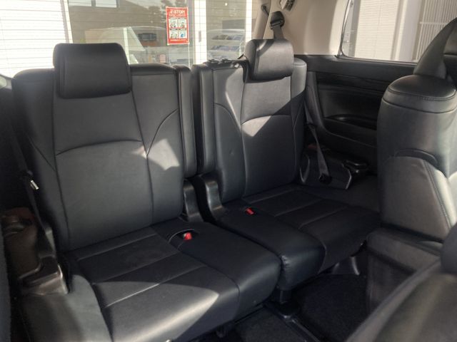 TOYOTA VELLFIRE 2018 Image 31