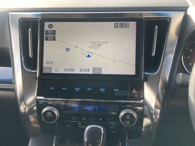 TOYOTA VELLFIRE 2018 Image 31