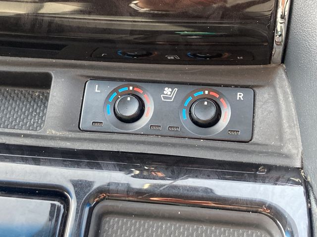 TOYOTA VELLFIRE 2018 Image 31