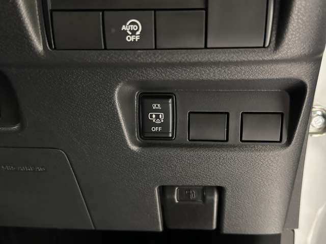 NISSAN ROOX 2023 Image 31