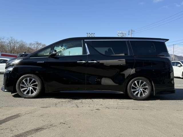 TOYOTA VELLFIRE  HYBRID 4WD 2017 Image 31