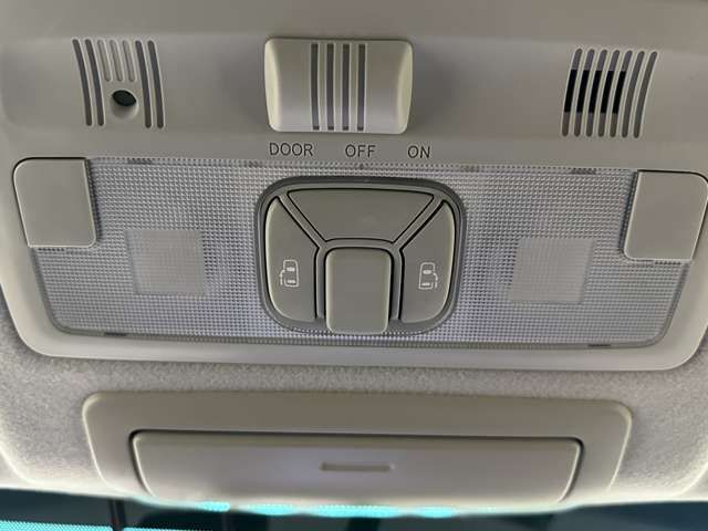 TOYOTA ESTIMA 2012 Image 31