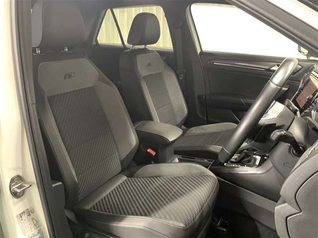 VOLKSWAGEN T-ROC 2022 Image 31