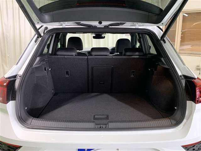 VOLKSWAGEN T-ROC 2022 Image 31