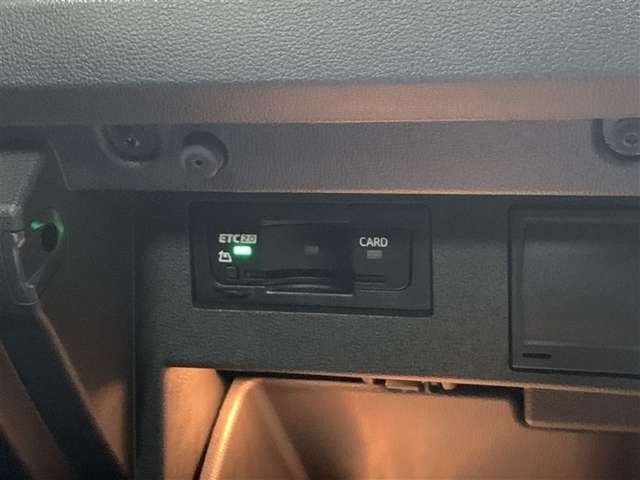 VOLKSWAGEN T-ROC 2022 Image 31