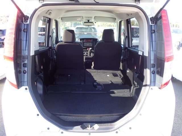 TOYOTA ROOMY 2022 Image 31