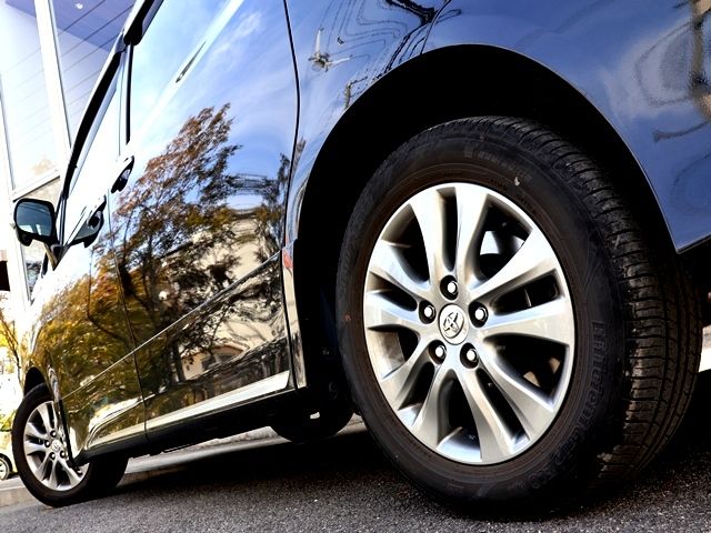 TOYOTA VOXY 2013 Image 31