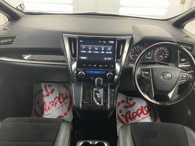 TOYOTA VELLFIRE 4WD 2017 Image 31