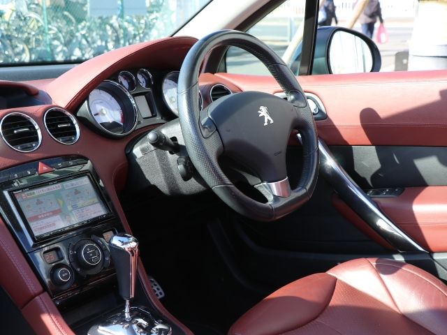 PEUGEOT 308CC 2012 Image 31