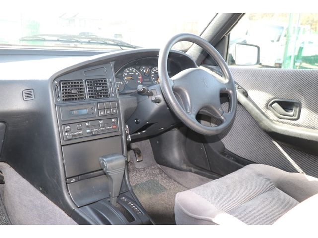 PEUGEOT 405 BREAK 1995 Image 31