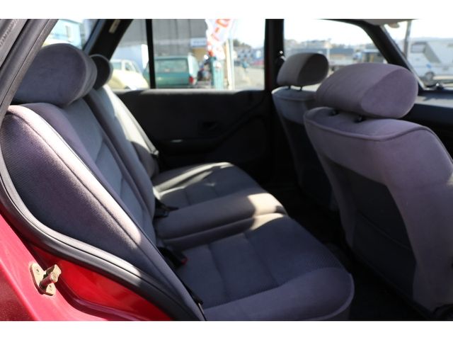 PEUGEOT 405 BREAK 1995 Image 31