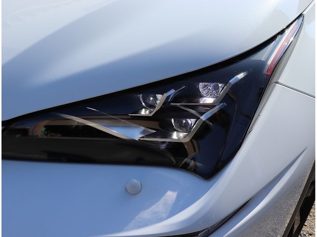 TOYOTA LEXUS NX300H 2020 Image 31