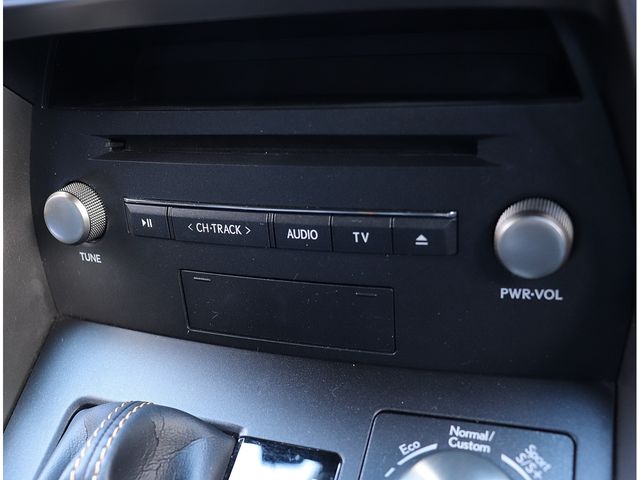 TOYOTA LEXUS NX300H 2020 Image 31