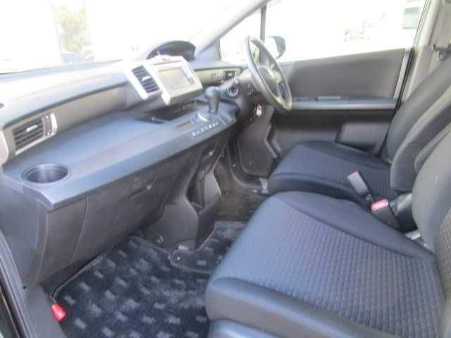 HONDA FREED SPIKE HYBRID 2013 Image 31