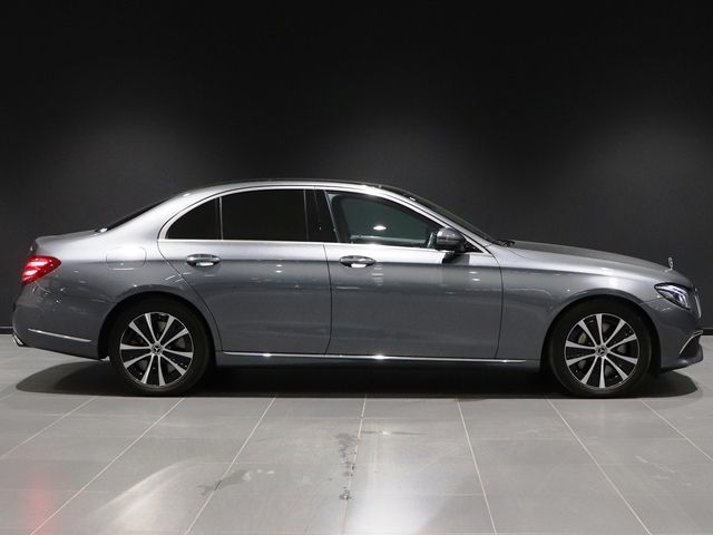 MERCEDES BENZ E CLAS 2019 Image 31