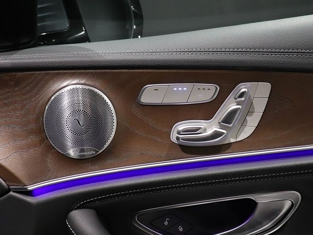 MERCEDES BENZ E CLAS 2019 Image 31