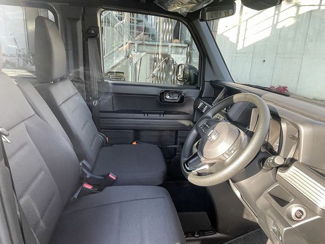 HONDA N-VAN 2025 Image 31