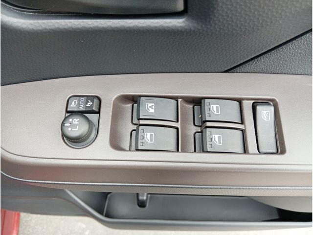 TOYOTA ROOMY 2024 Image 31