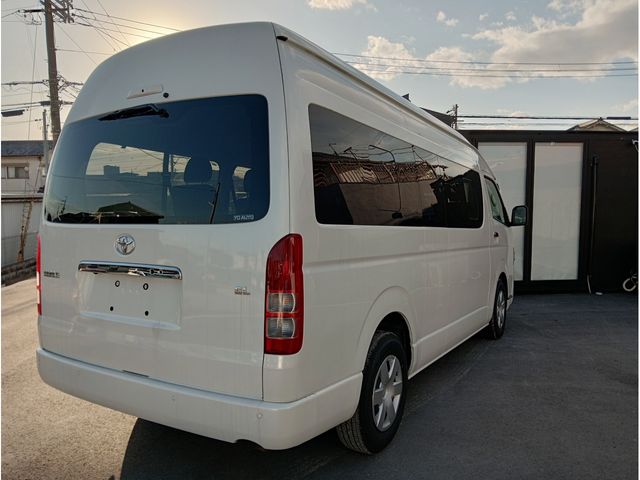 TOYOTA HIACE COMMUTER 2023 Image 31