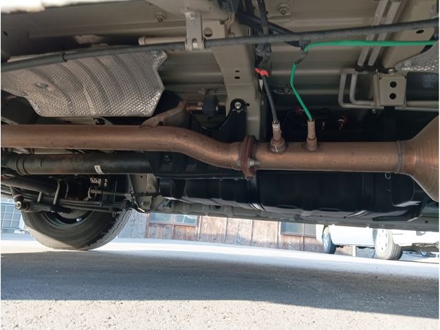 TOYOTA HIACE COMMUTER 2023 Image 31