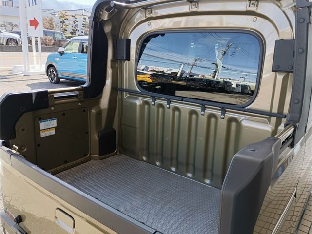 DAIHATSU ATRAI DECKVAN 4WD 2024 Image 31