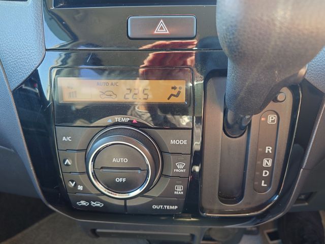 SUZUKI PALETTE SW 2013 Image 31