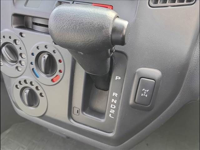 TOYOTA TOWNACE VAN 4WD 2020 Image 31