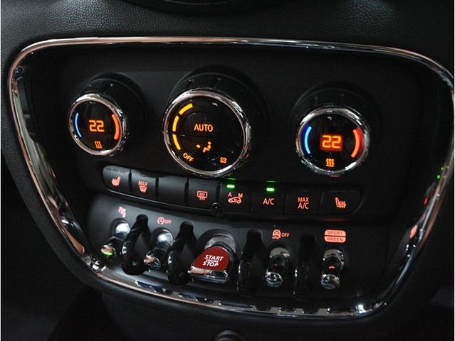 BMW MINI COOPER D CL 2020 Image 31