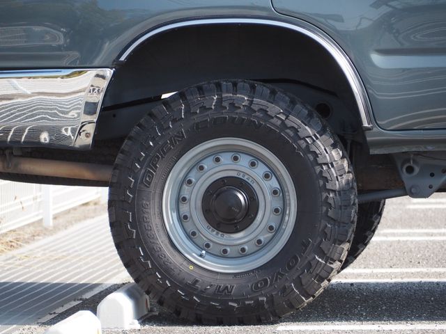 TOYOTA HILUXSURF WAGON 4WD 1999 Image 31