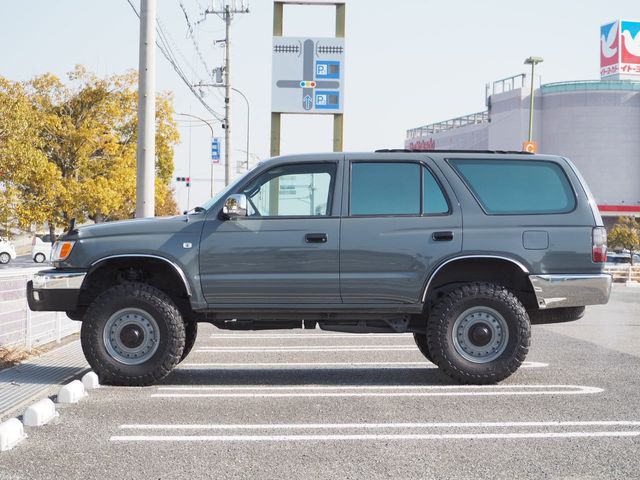 TOYOTA HILUXSURF WAGON 4WD 1999 Image 31