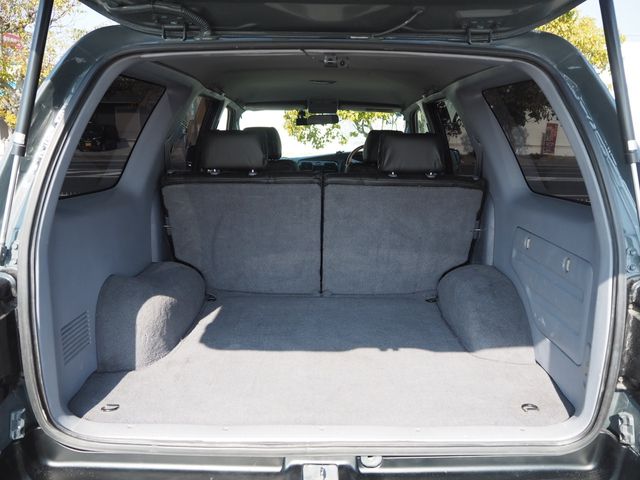 TOYOTA HILUXSURF WAGON 4WD 1999 Image 31